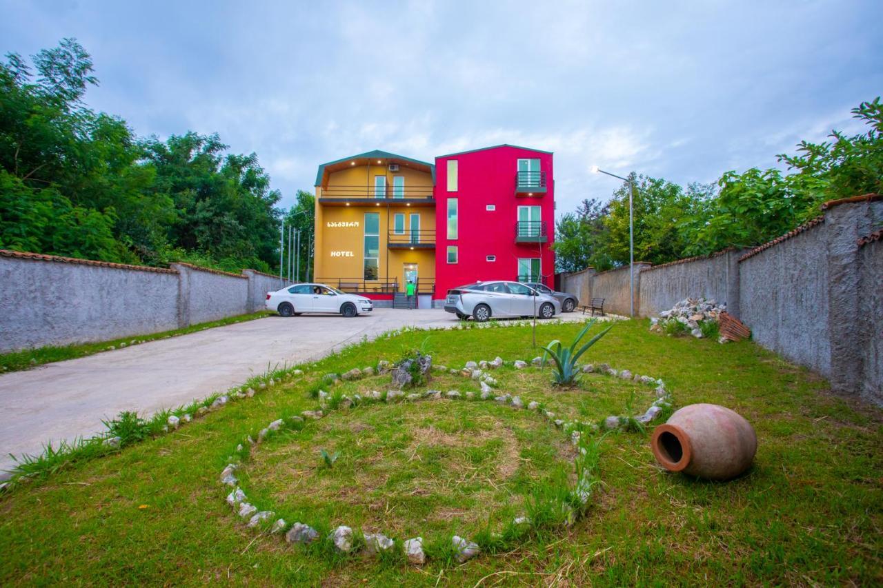Panorama Kutaisi Hotel ภายนอก รูปภาพ