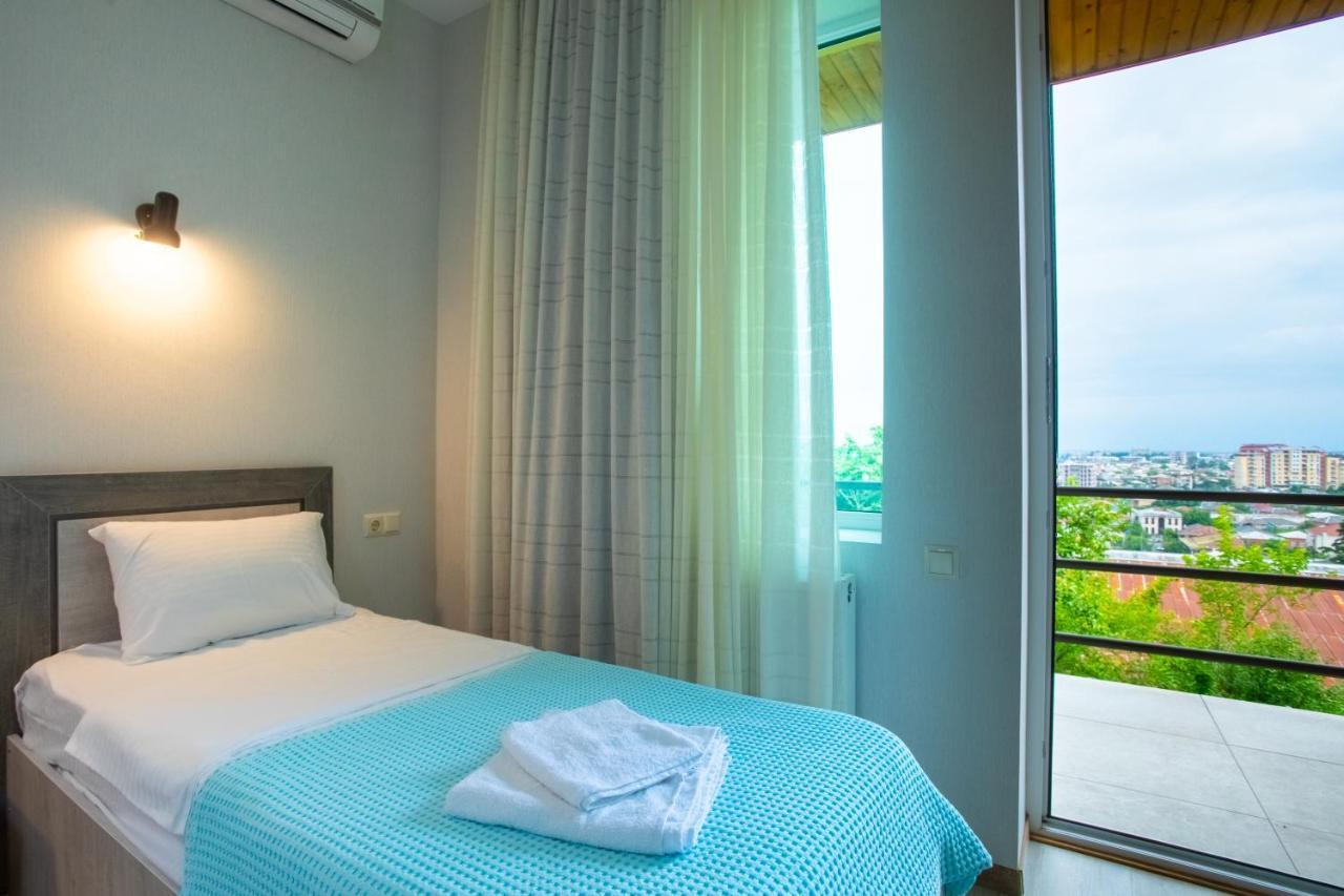 Panorama Kutaisi Hotel ภายนอก รูปภาพ