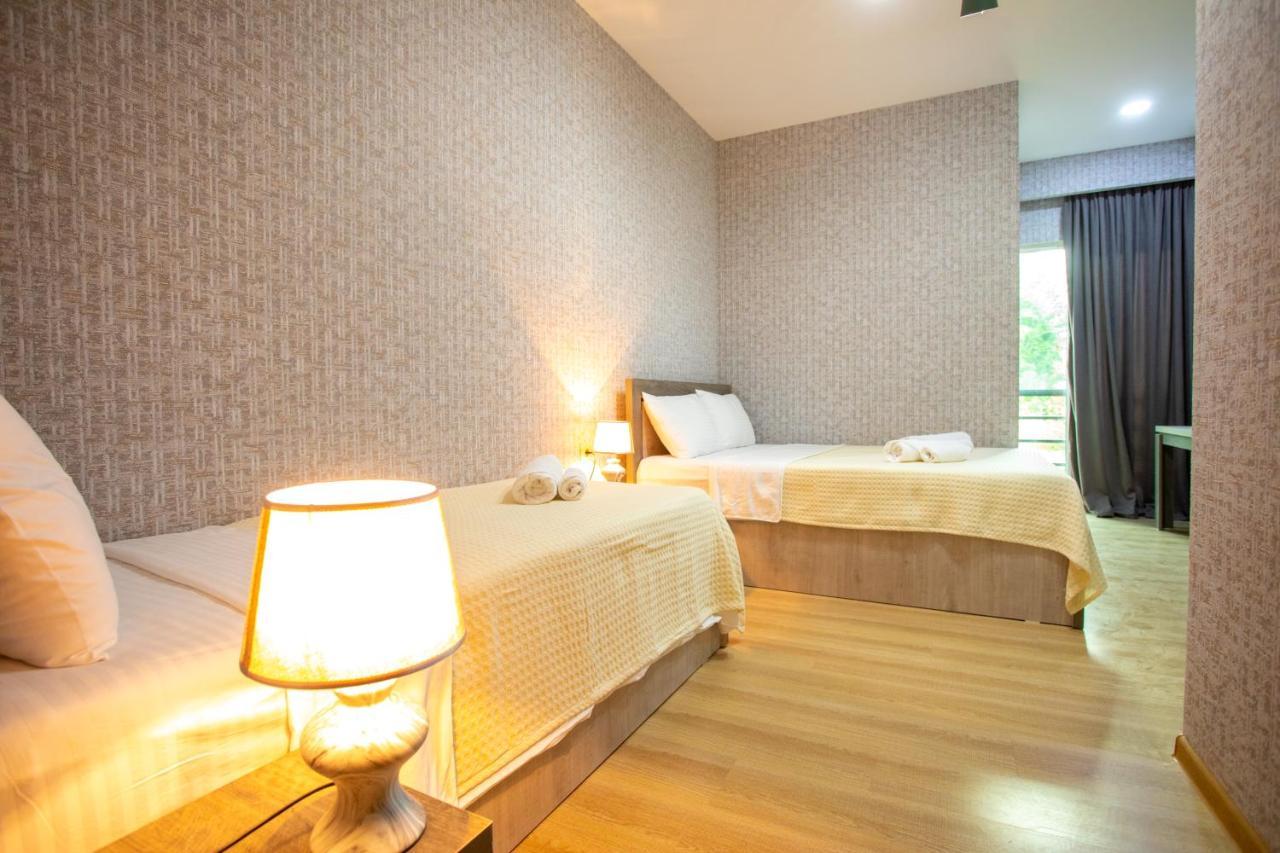 Panorama Kutaisi Hotel ภายนอก รูปภาพ
